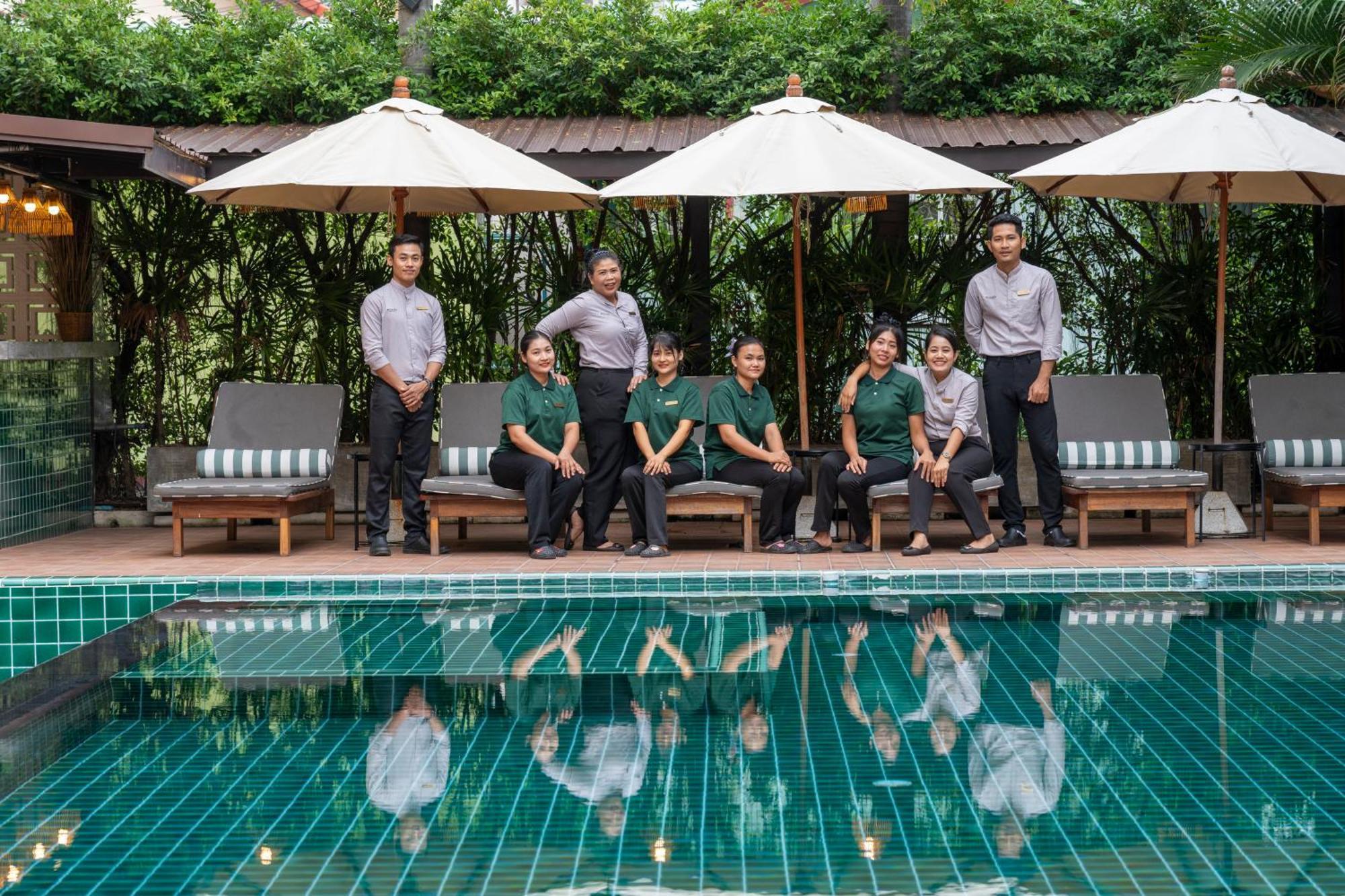 Hotel Buasri Boutique Patong Exterior foto