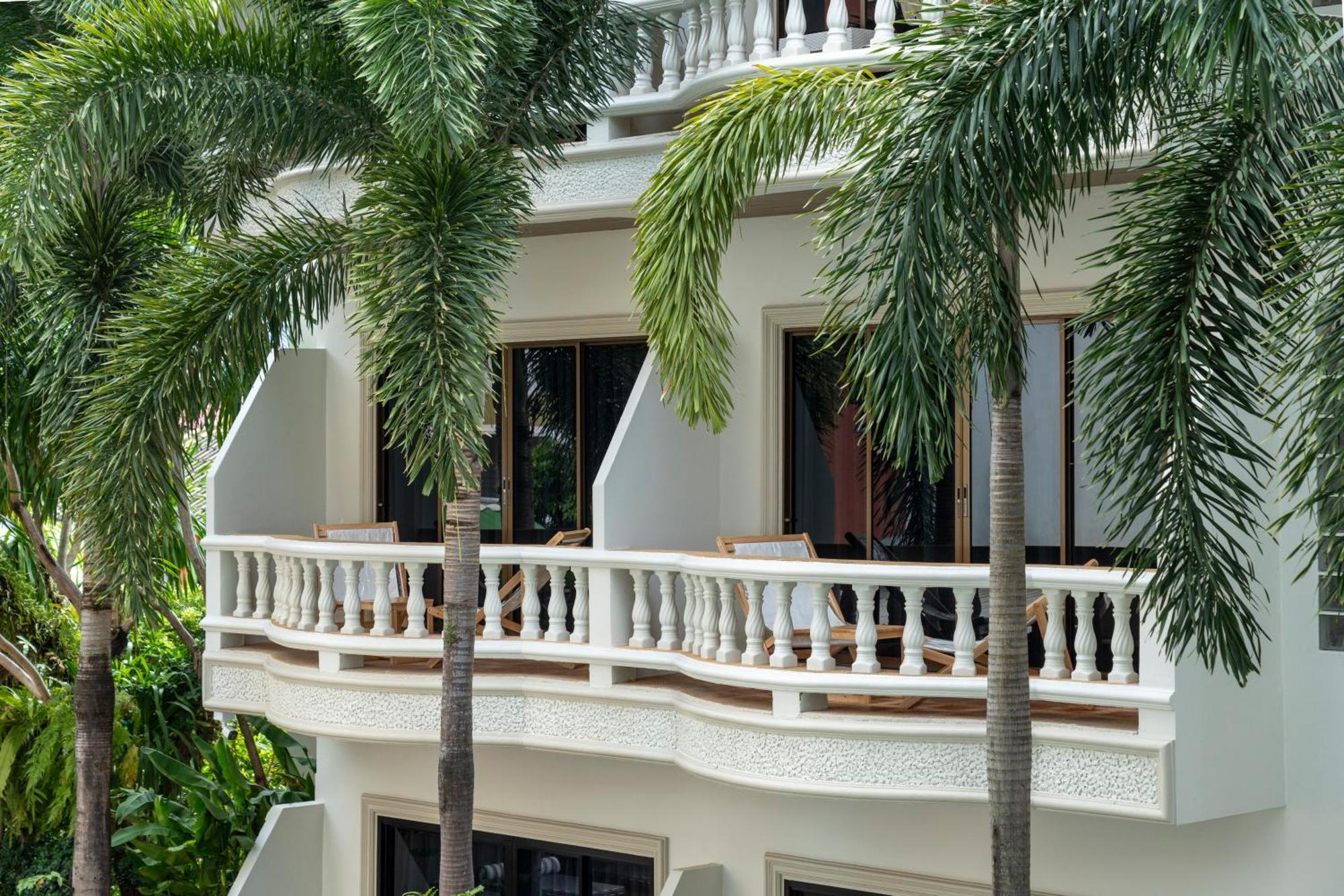 Hotel Buasri Boutique Patong Exterior foto